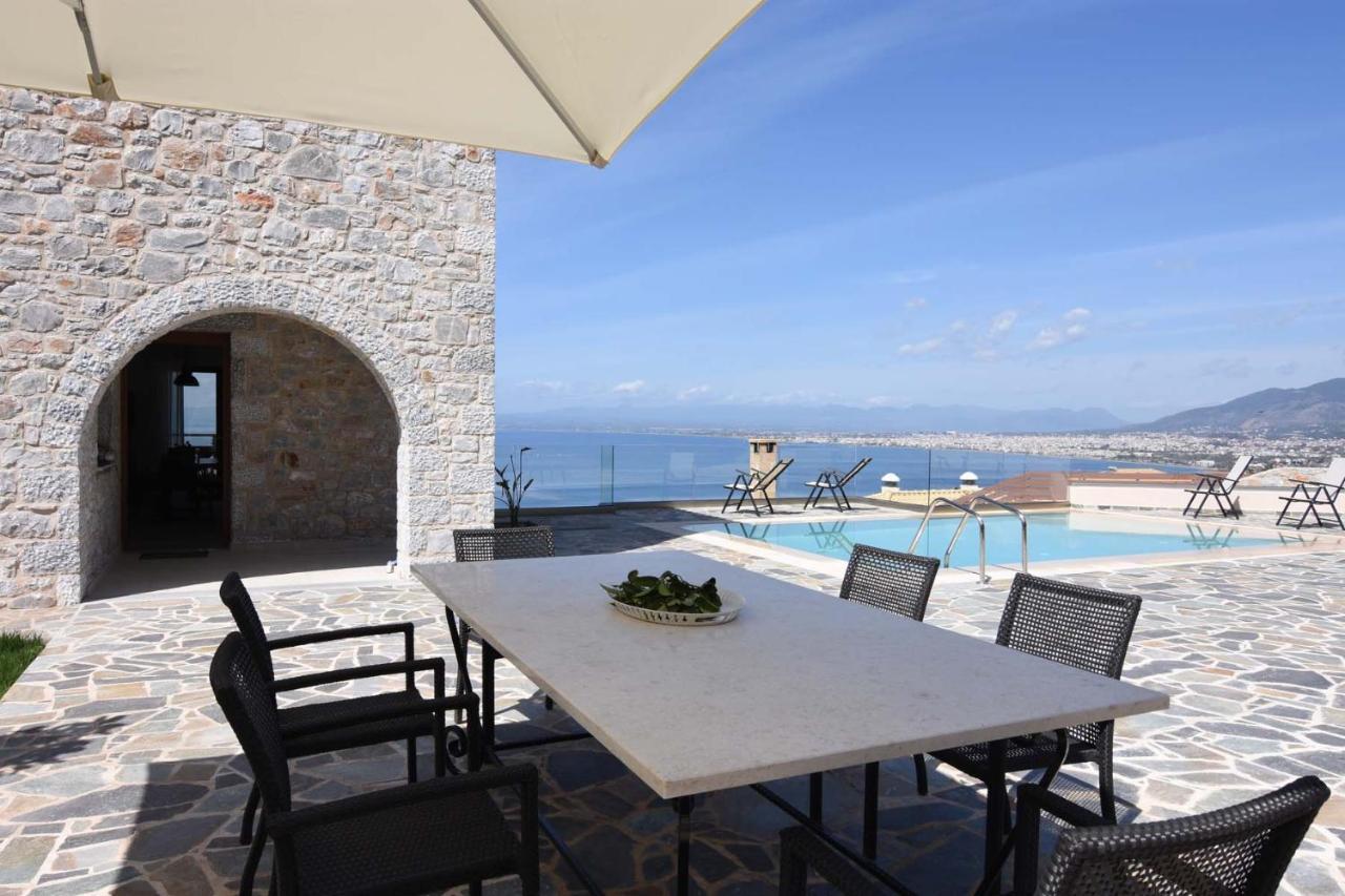 Villa Dafni - Infinite Sea Vistas With Private Pool Kalamáta Buitenkant foto