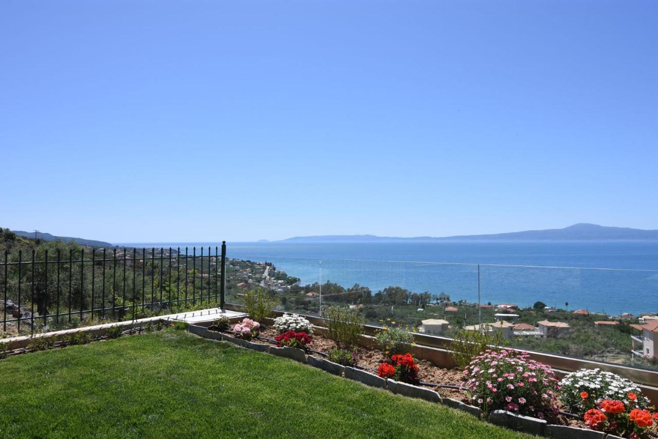 Villa Dafni - Infinite Sea Vistas With Private Pool Kalamáta Buitenkant foto