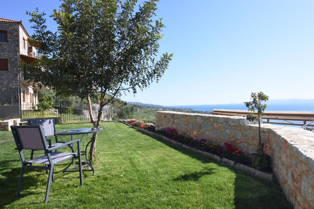 Villa Dafni - Infinite Sea Vistas With Private Pool Kalamáta Buitenkant foto