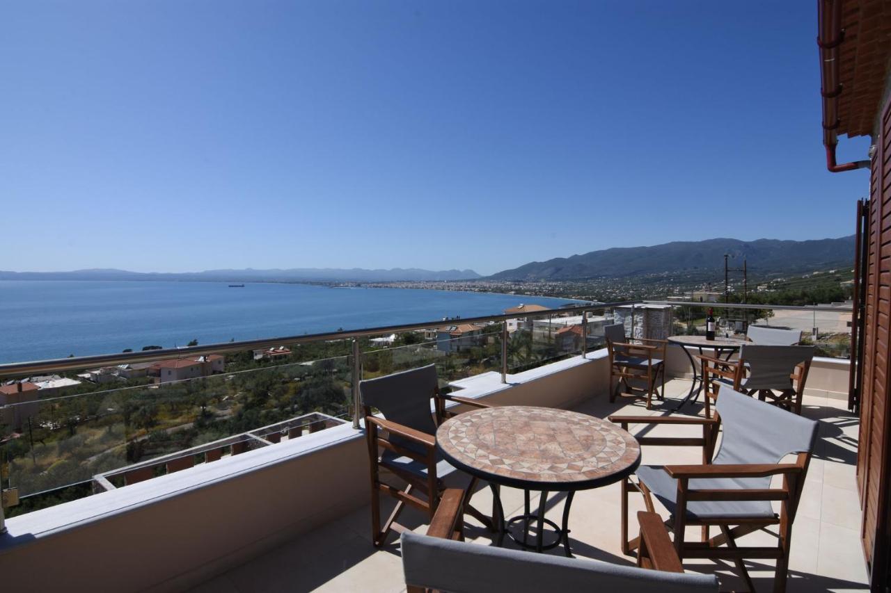 Villa Dafni - Infinite Sea Vistas With Private Pool Kalamáta Buitenkant foto